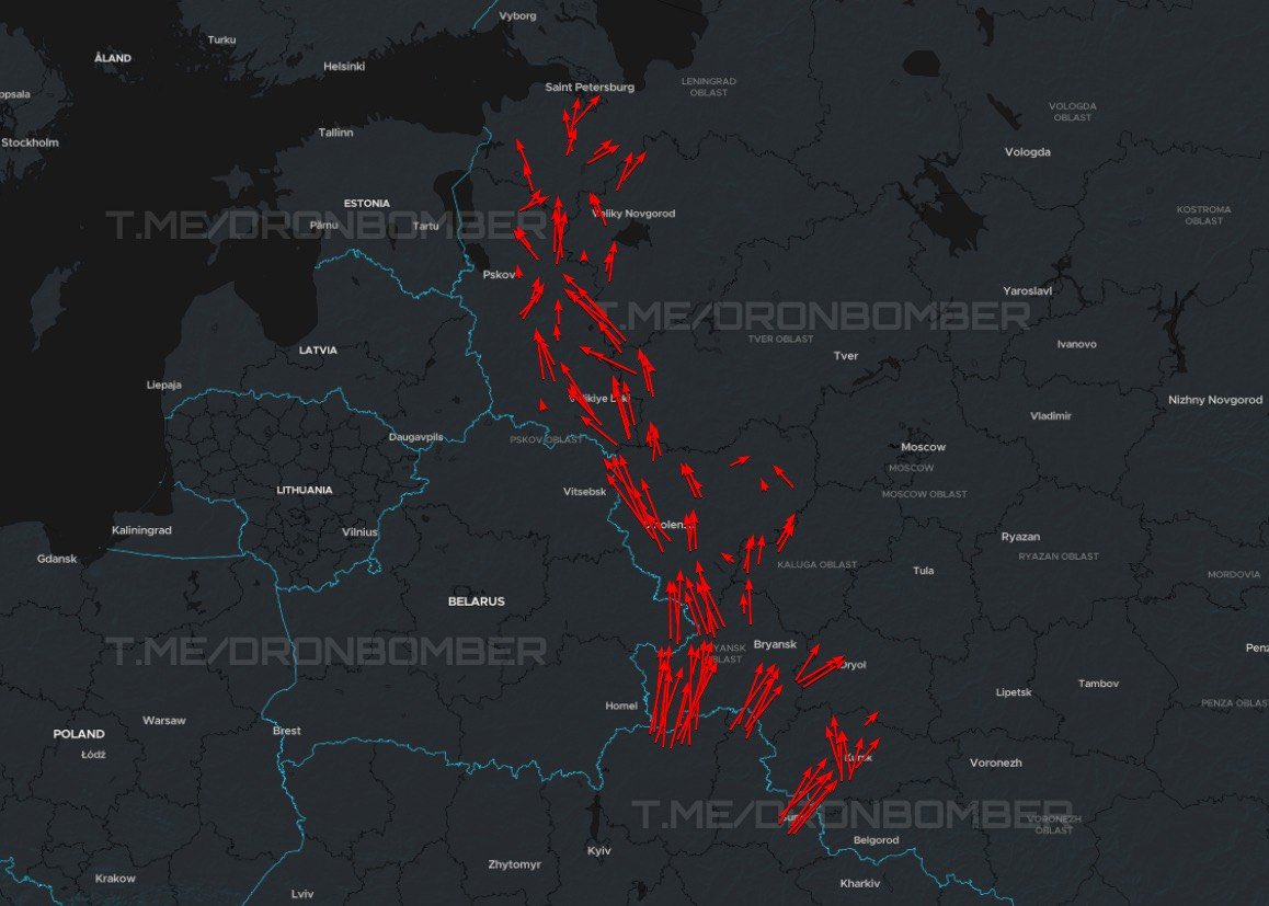 MAKS 25 🇺🇦👀 tweet media