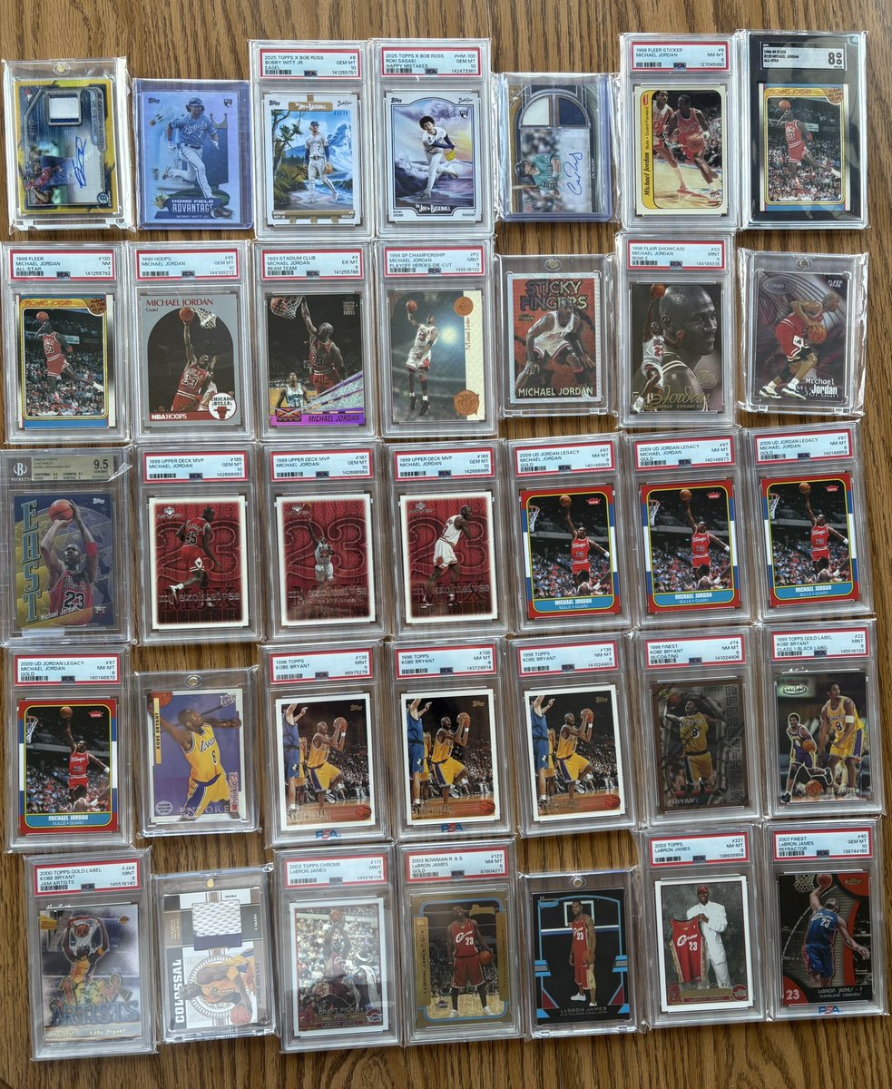 cp_sportscards's tweet photo. Pickups from the @CardConvention ! Great show as always and can’t wait to come back in September! Austin show next up! https://t.co/Sc8LgDu36q