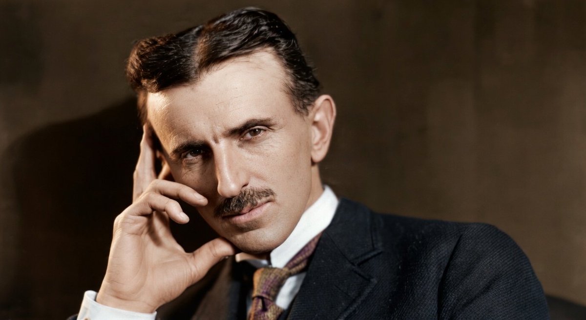 Christopher_Lee_Worrell tweet media