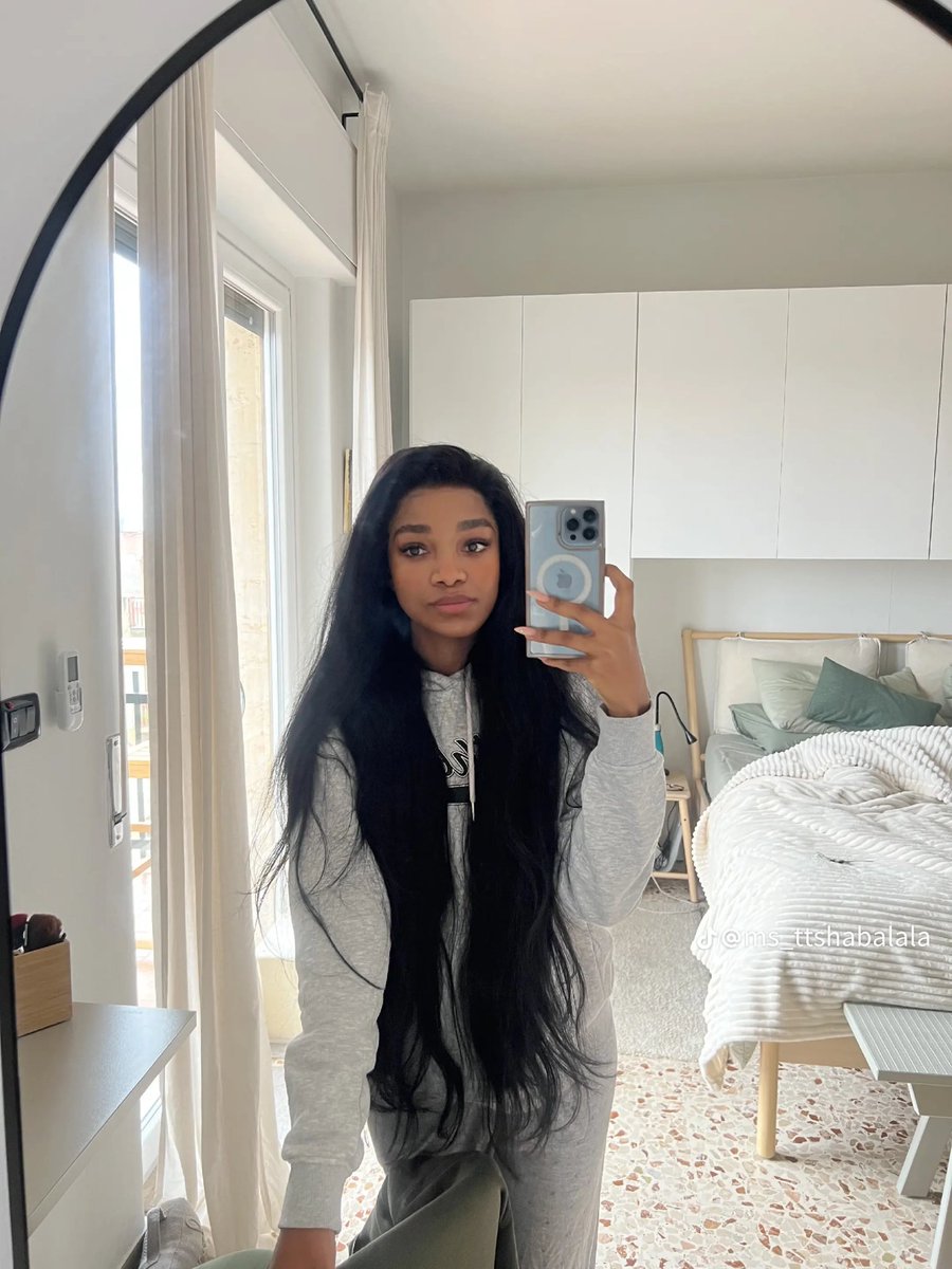 I love you, I'm rooting for you and I want nothing but the best for you. Even if it means taking it 1 day at a time but I know that we will eventually get there. Sending hugs ke cc 🫂

MY FAVOURITE THANDEKA MOMENT
THANDEKA THE WOMAN KING 
#ThandekaTshabalala
#ThandekaTheBrand