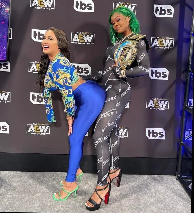 𝐁𝐈𝐆 𝐓𝐖𝐎 tweet media