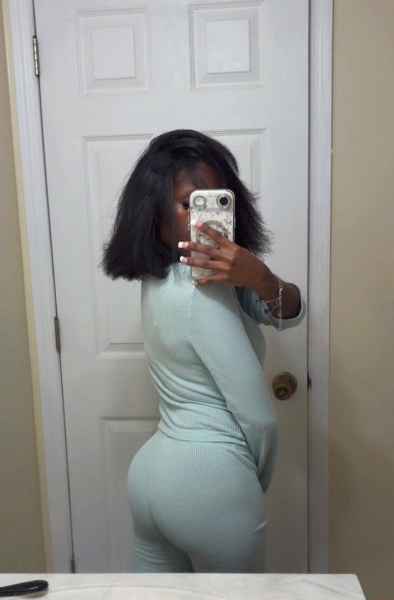 leaa biaa tweet media