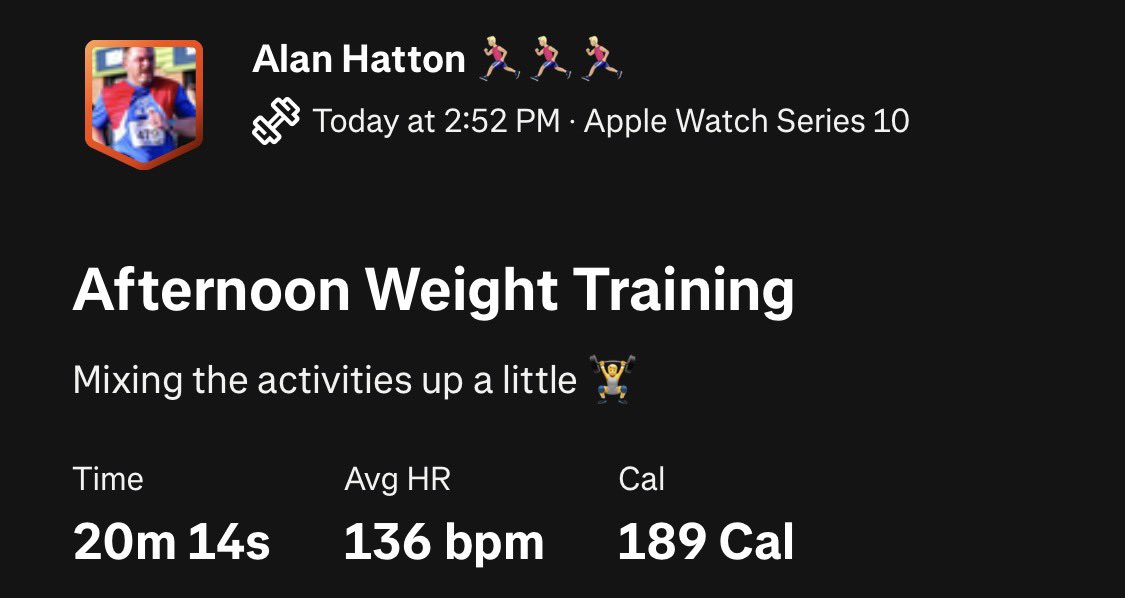 AlHatto26's tweet photo. @thebodycoach back on the wagon, after a few ups and downs I’m back on track, nice 20 min dumbbell workout this afternoon and loved it! https://t.co/popVcqkZXC