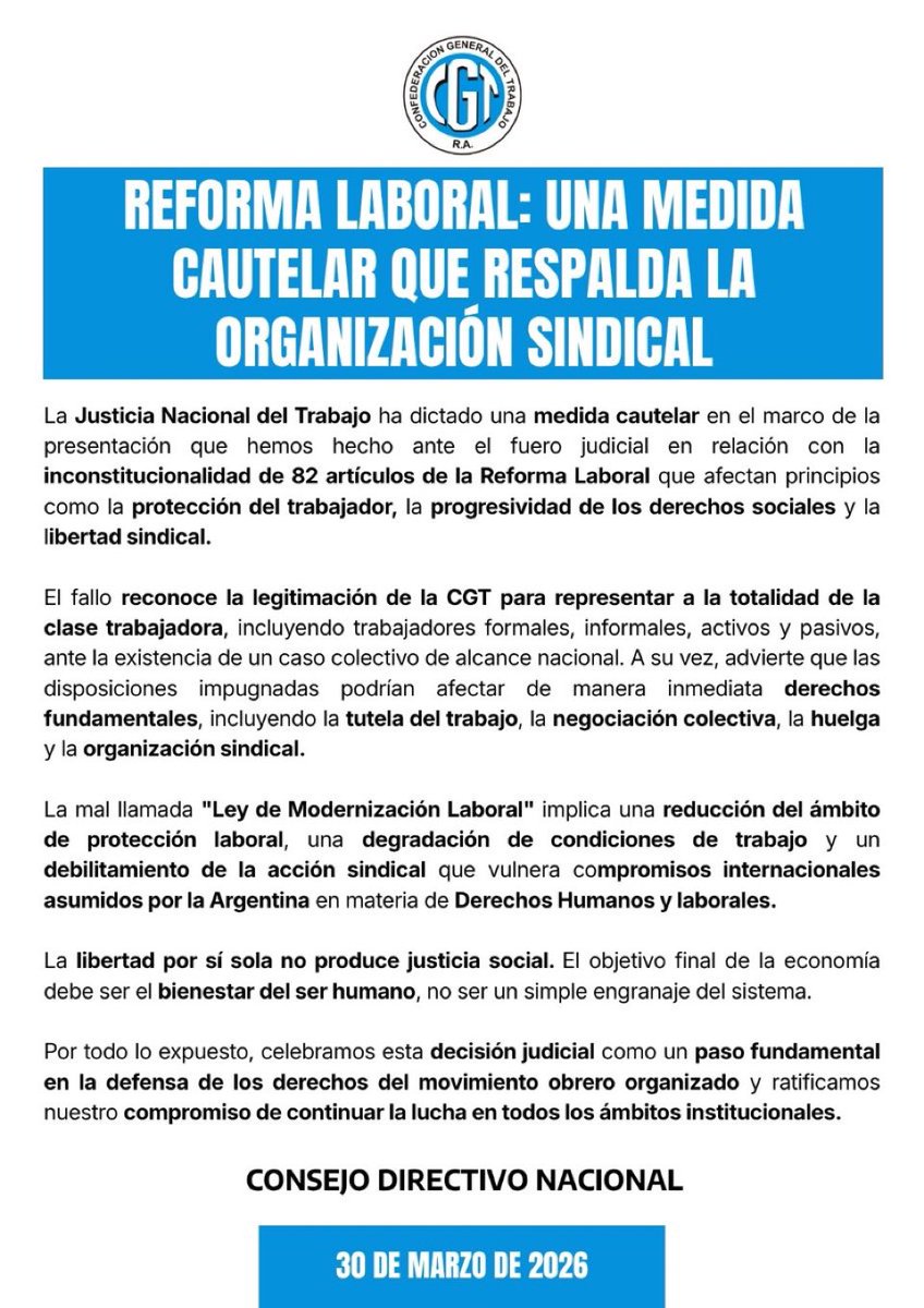 Establecimos como estrategia la oposición a una ley que retrocedía en derechos individuales y colectivos, y que transcurre recursos económicos de los trabajadores a los empresarios. Lo hicimos con una estrategia que trató de convencer a los legisladores que tuvieron la