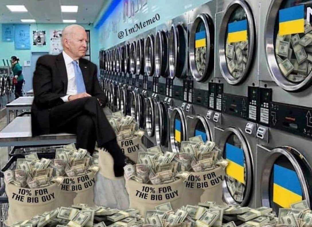 WhatsXappening tweet media