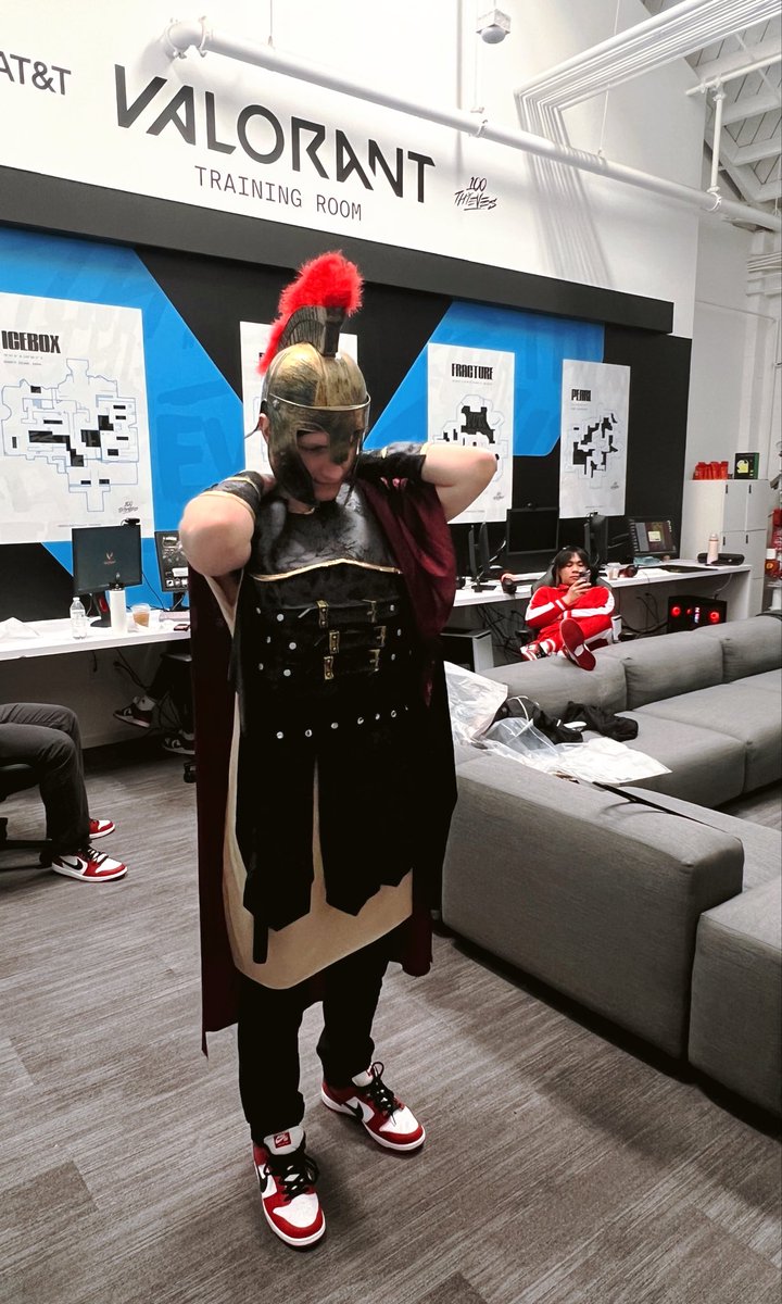 100 Thieves VALORANT tweet media