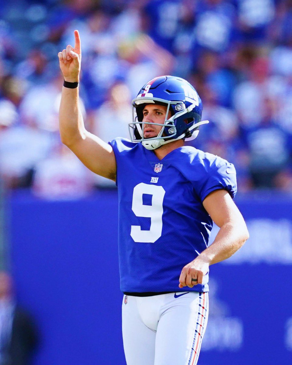 Ari Meirov tweet media