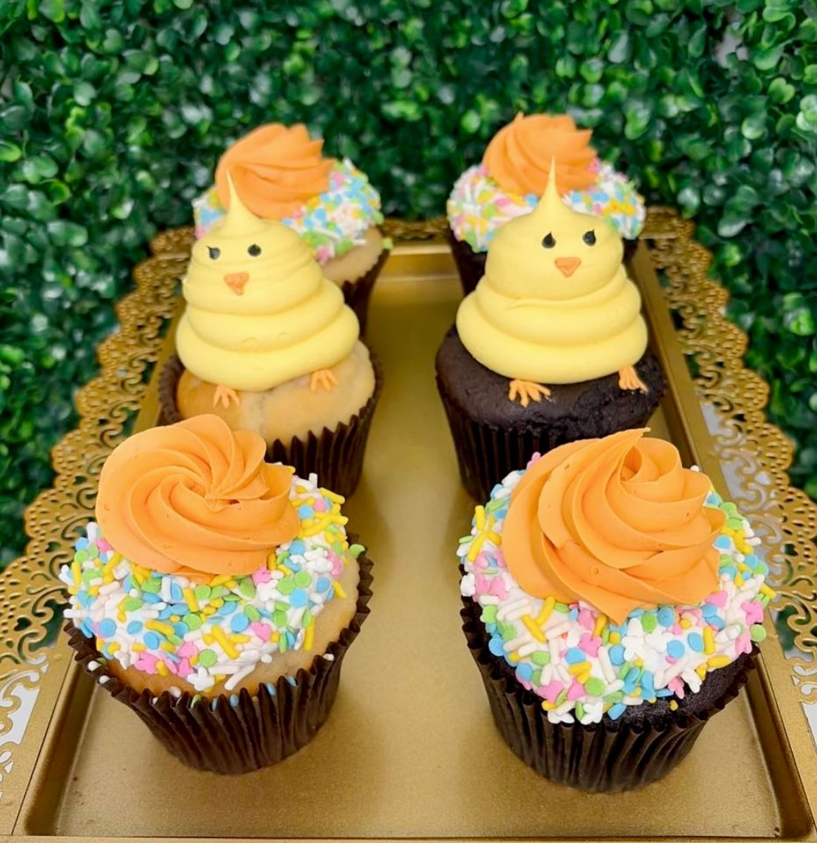 Smallcakes Cupcakery and Creamery tweet media