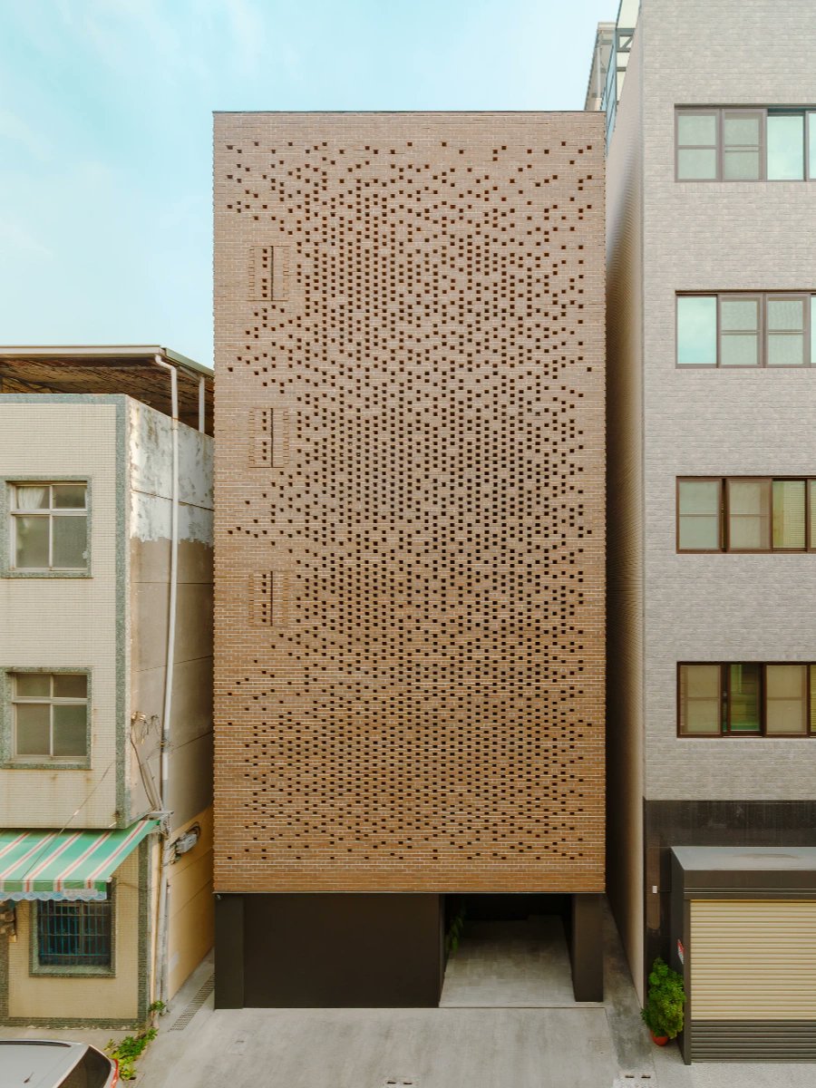 THISISPAPER tweet media