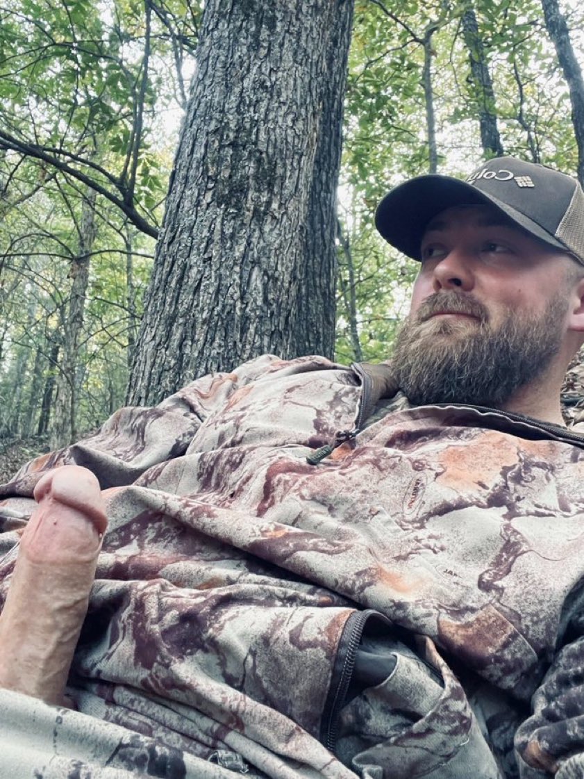 Naked Country Boy tweet media