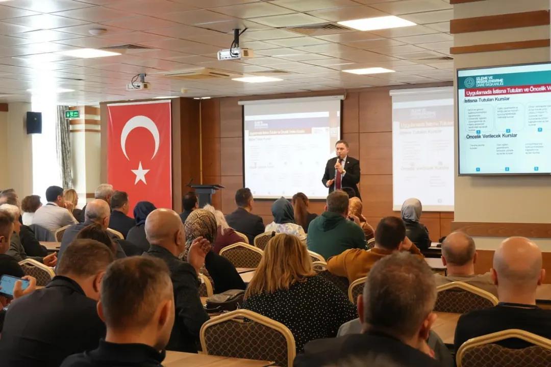 Şemdinli Halk Eğitimi Merkezi tweet media