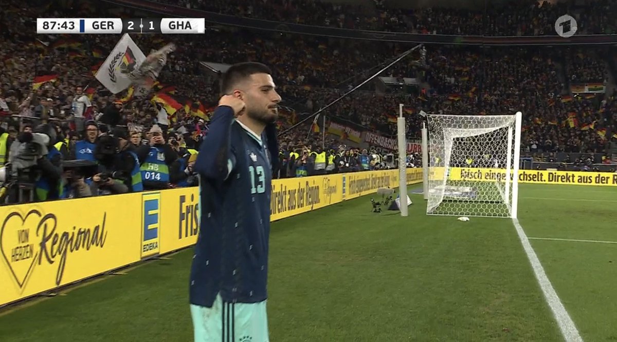 The Touchline | 𝐓 tweet media