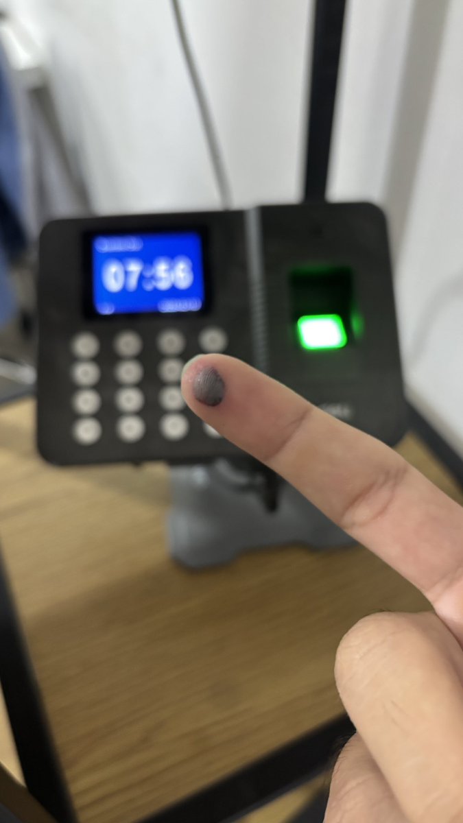 صالح tweet media