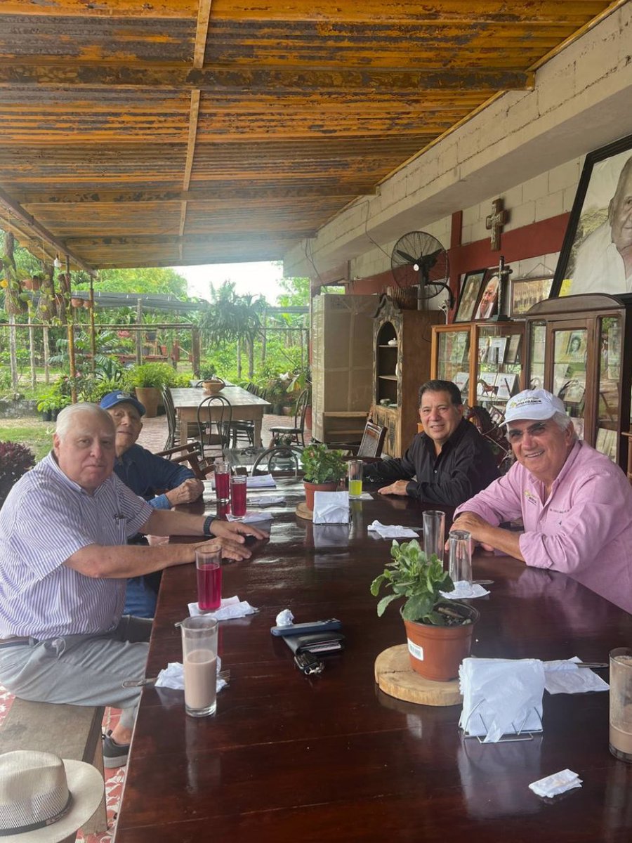 Emilio Contreras Martínez de Escobar tweet media