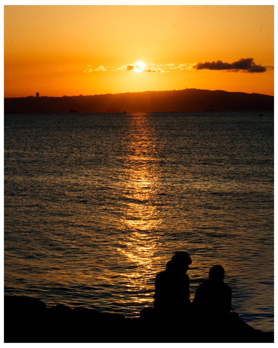 أكرم tweet media