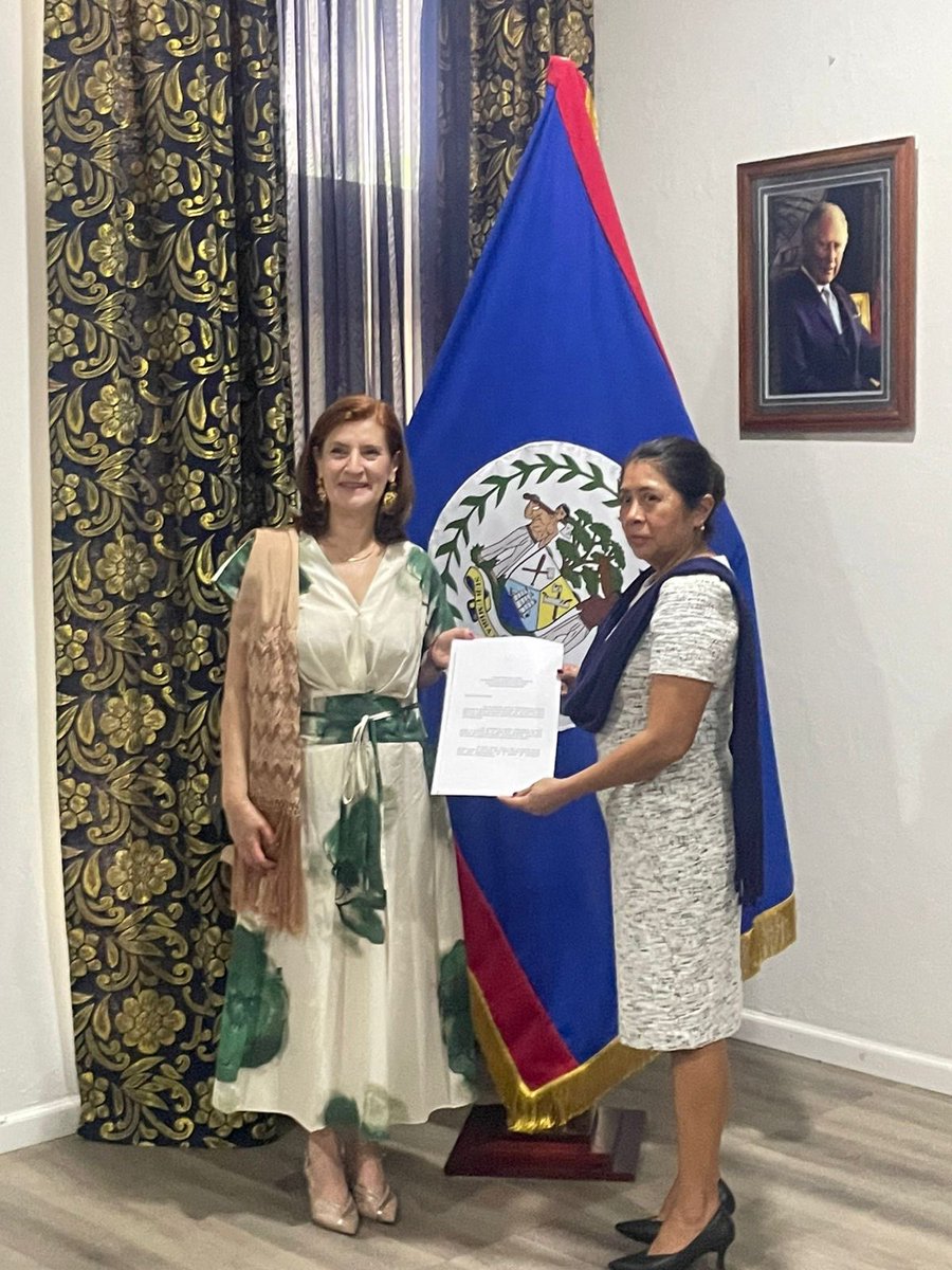 Ana Luisa Vallejo tweet media