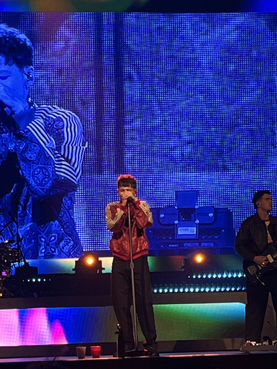 Louis Tomlinson Updates tweet media