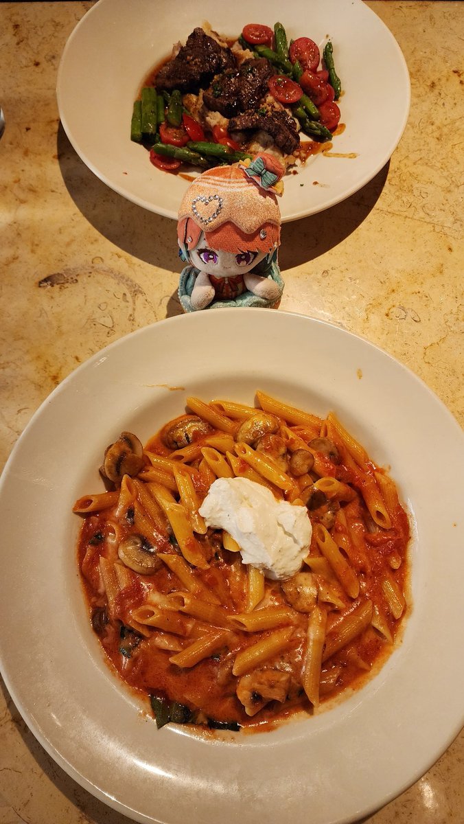 JeanWanWan🐾Weebcon tweet media