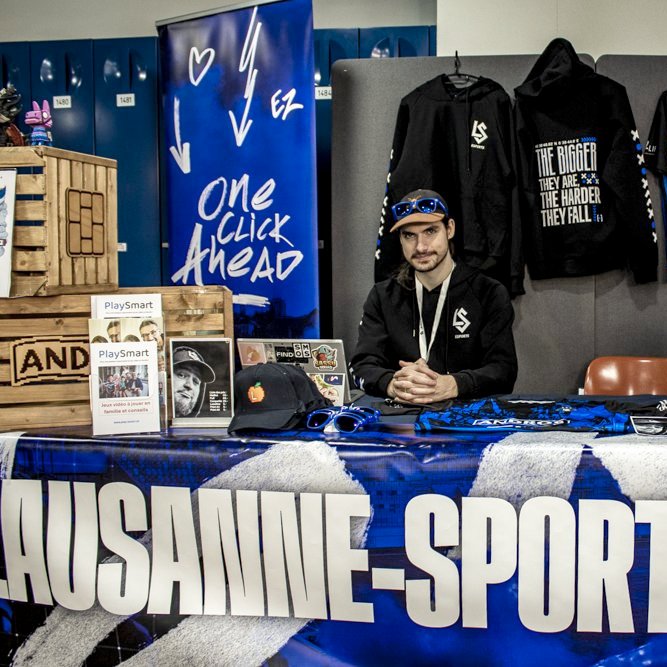 Je parle souvent des initiatives de clubs T2-T3 pour se démarquer.

<a href="/lausanneesports/">eLS | Lausanne-Sport Esports</a> 🇨🇭est un exemple concret de ce qu'un "petit" club peut construire, sans budget XXL, afin de se démarquer.

Le club a décidé de faire de l'évènementiel un pilier de développement.

Pour plusieurs