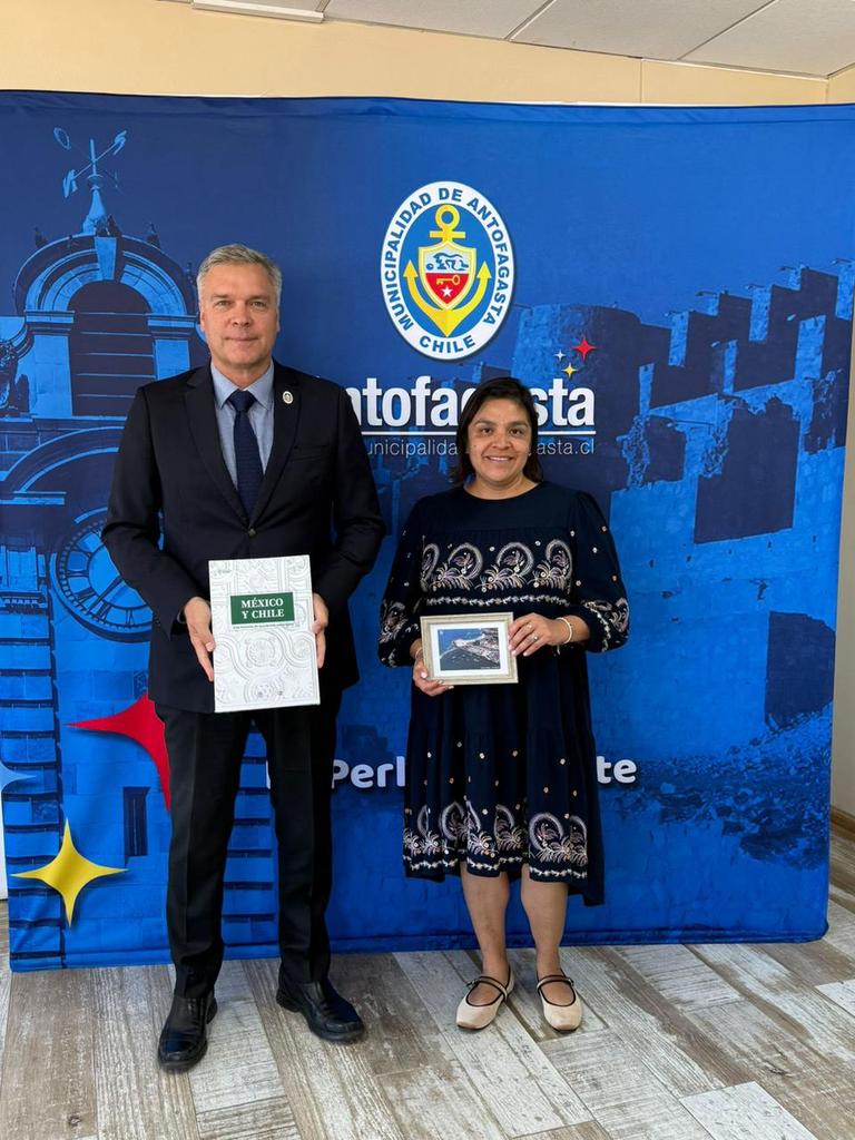 Embamex Chile tweet media