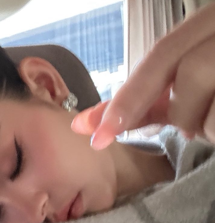 ผีดุนะ tweet media