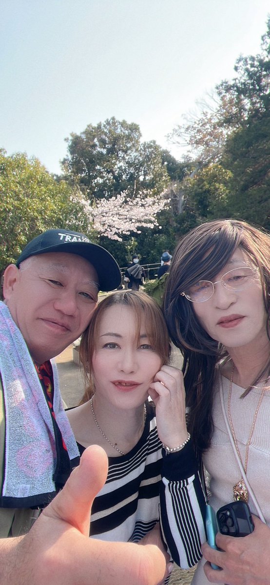 野毛のアキオちゃん tweet media