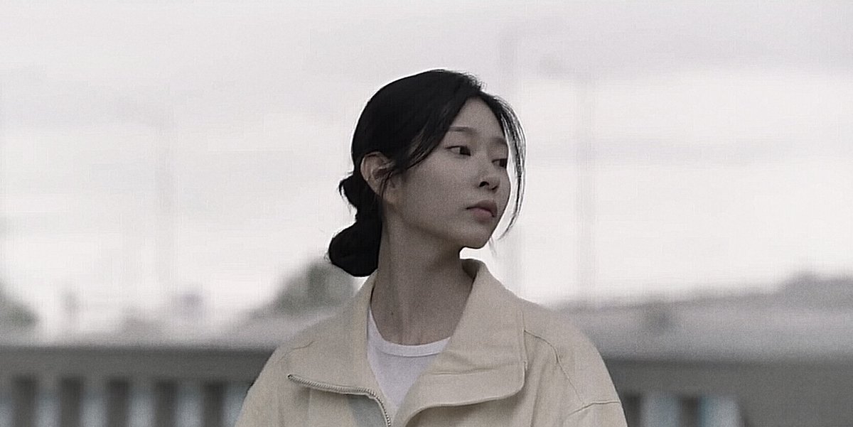 ᴷᵈʳᵃᵐᵃ ᴮʳᵉᵉᶻᵉ tweet media