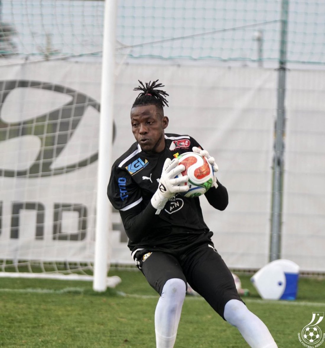 TWO TERTY tweet media