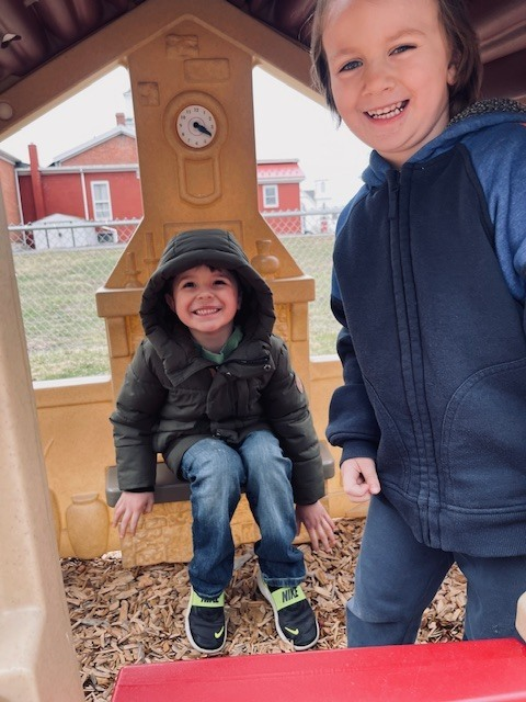 LyndonvilleCSD's tweet photo. Pre-K 4 students had a great time getting fresh air today! https://t.co/A1jwxkdy79