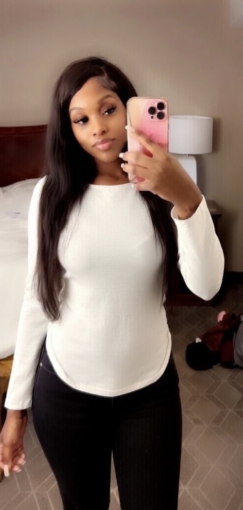 Qᵁᴬᴿᴱˢᴹᴬ tweet media