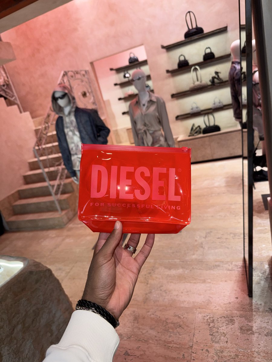 Seneca Knight tweet media