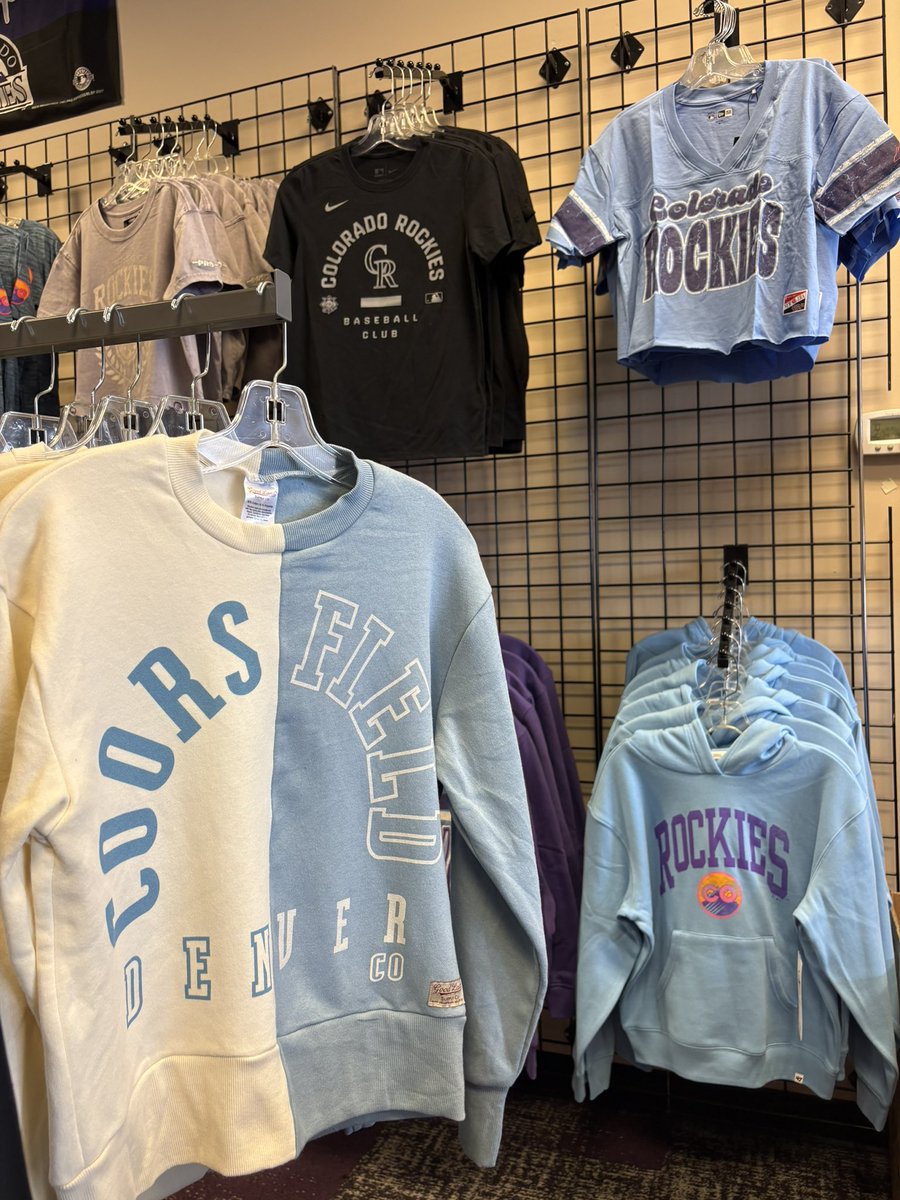 Rox Dugout Stores tweet media