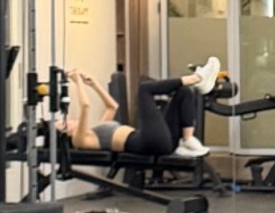 Ash🧡화사 tweet media