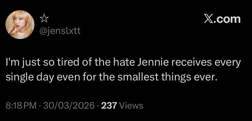 normalise dragging <a href="/jennierubyjane/">JENNIE</a> until her anxiety attacks get worse