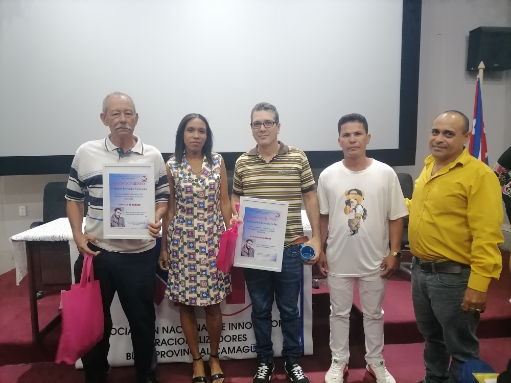 Integrantes d la Asociación d Innovadores y Racionalizadores d Camagüey debaten sobre aportes a la economía local, reconocer la importancia d los aportes al desarrollo económico y social dl país devino objetivo principal d los intercambio.
Más información: facebook.com/plugins/post.p…