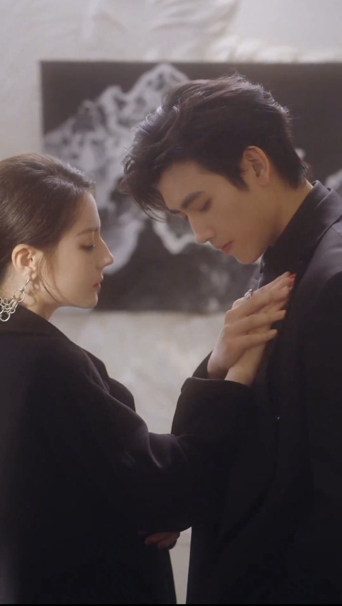 He Simu's 24th Lover 🏮 #LoveBeyondTheGrave tweet media