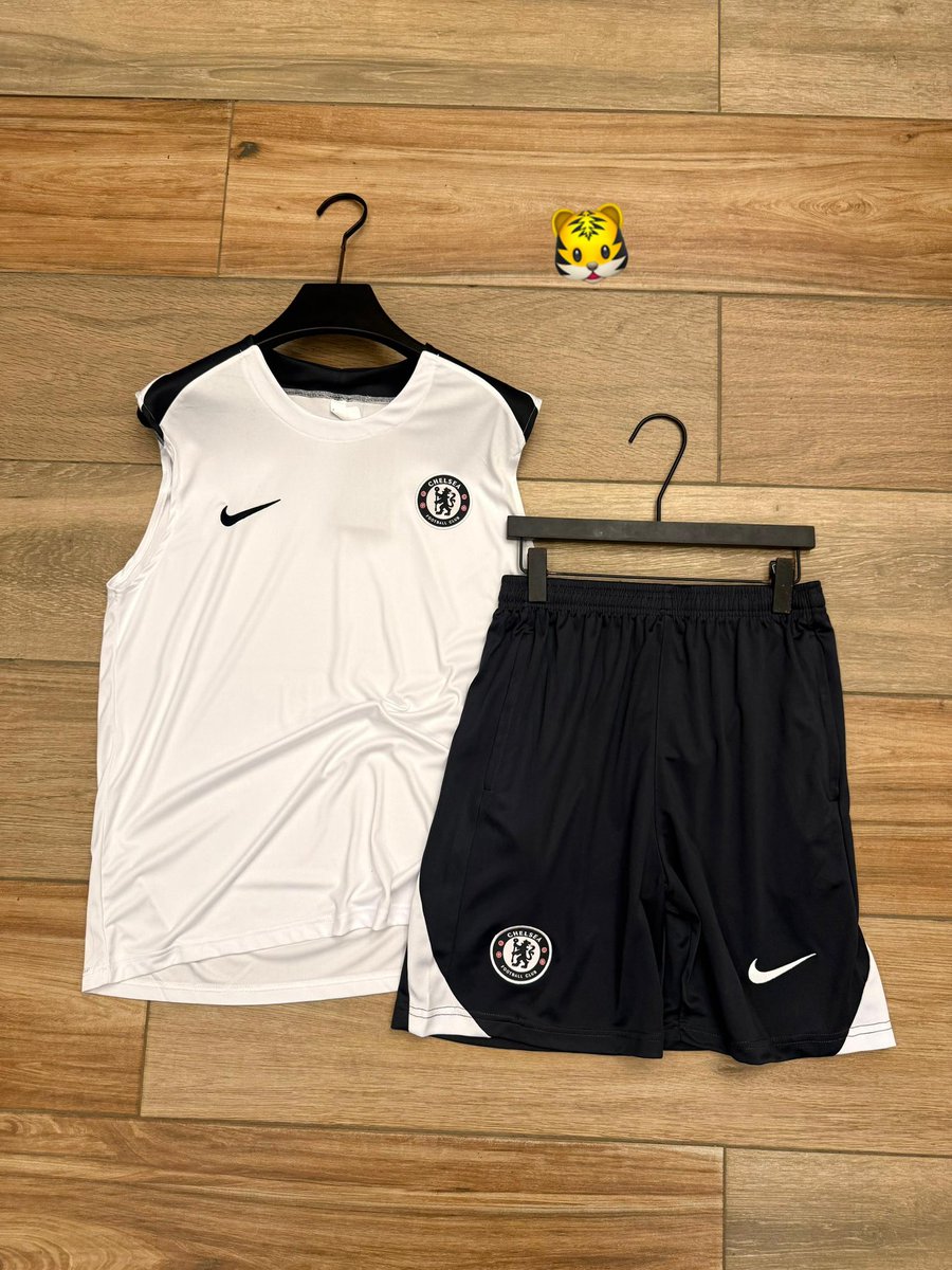 DIAMONDDGREAT's tweet image. TRAINING GEARS 

🏷️ 30,000

Available in different colors, designs, and sizes