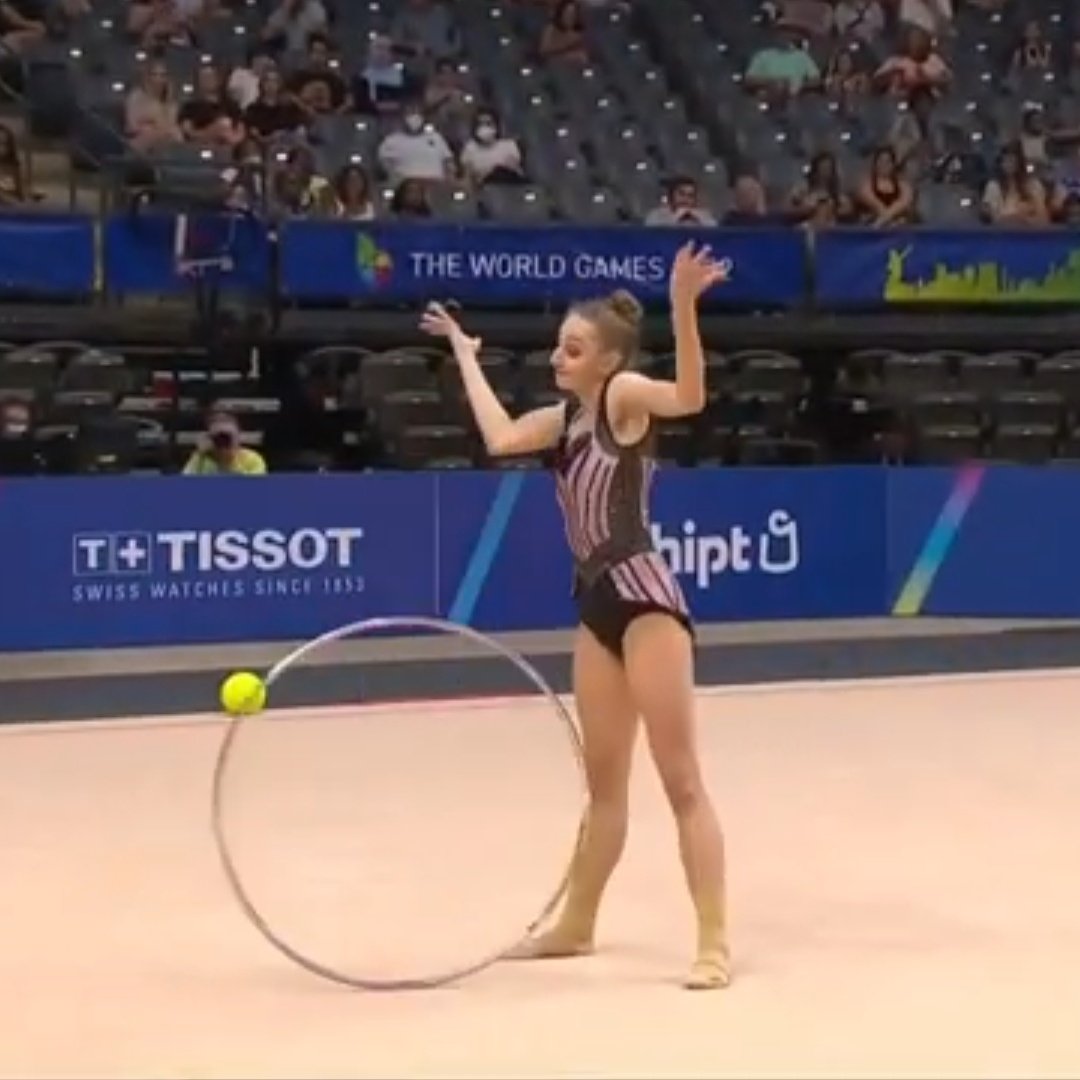 dian 🍭 (@goldendiamants) on Twitter photo 