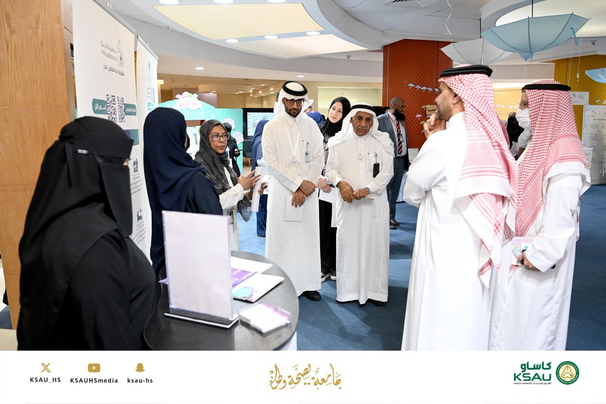 KSAU_HS's tweet photo. نظمت جامعة الملك سعود بن عبدالعزيز للعلوم الصحية #كاساو ممثلة بكلية الطب، بالتعاون مع الشؤون الصحية بوزارة الحرس الوطني وجمعية روماتيزم، حملة توعوية بعنوان “سُلامَى”، وذلك بهدف تسليط الضوء على التهاب الروماتيزم اليفعي لدى الأطفال، والتعريف بأعراضه المبكرة، وأهمية التشخيص المبكر والتدخل العلاجي المناسب، لما لذلك من دور محوري في تحسين جودة حياة الأطفال والحد من المضاعفات.