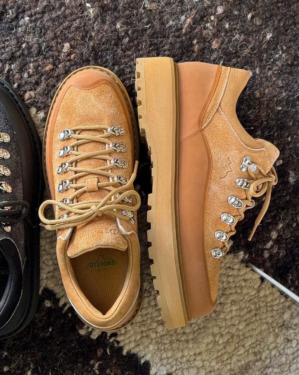 LONGUE VIE À TOUS MENNÉS ❤️ tweet media