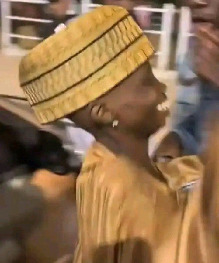 Classiq😎 tweet media