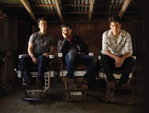 Stephanie tweet media