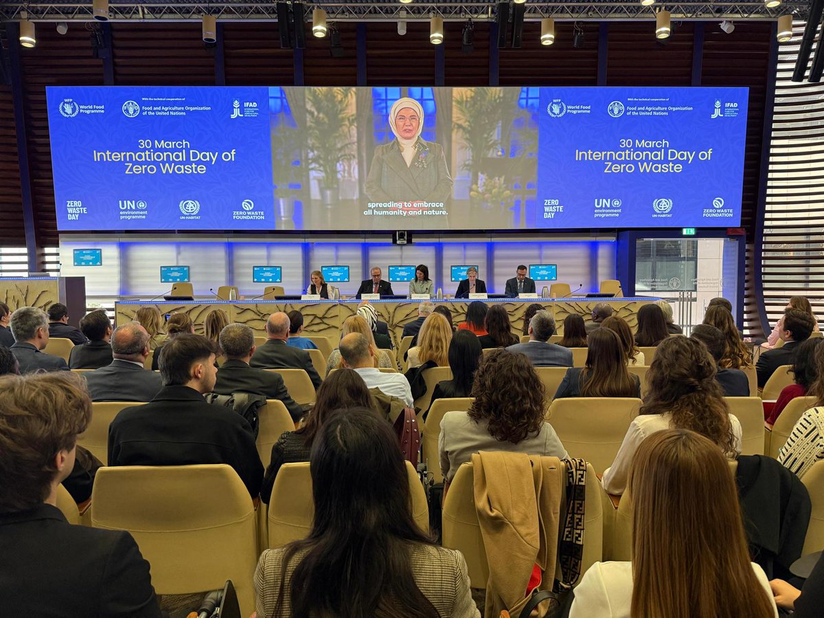 Türkiye in Italy tweet media