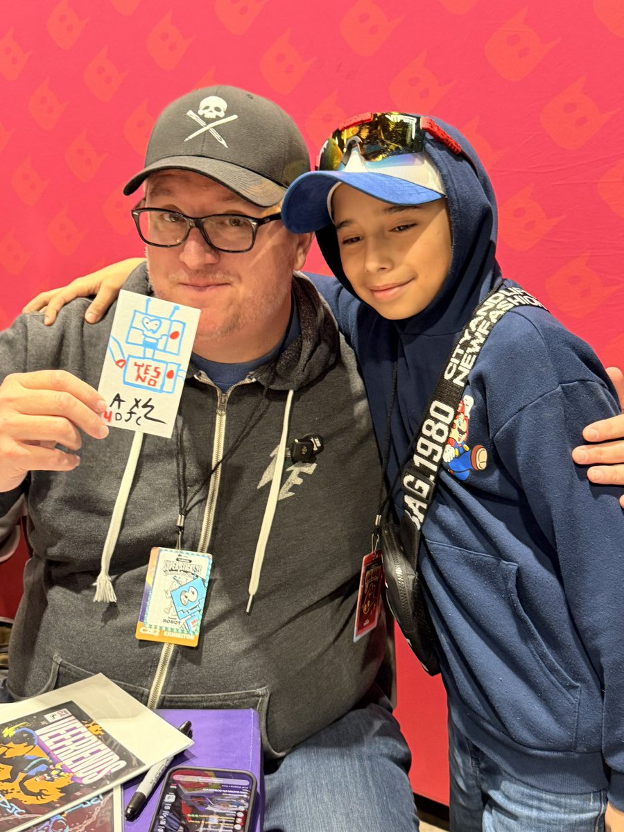 2 Creative 🦀’s 
HAPPY MONDAY X!