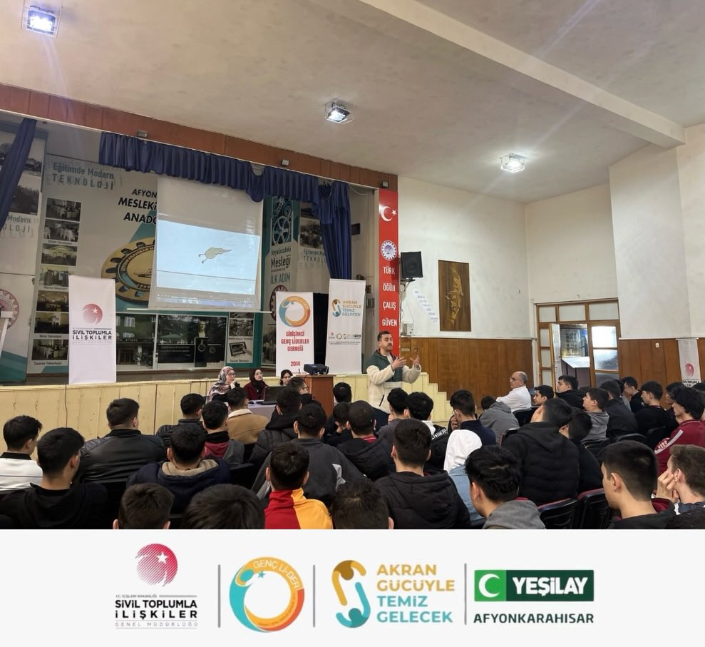 akrangucuafyon's tweet photo. @icisleriSTi tarafından desteklenen, @girisimcilider yürütücülüğünde hayata geçirilen @akrangucuafyon kapsamında planlanan okul faaliyetlerimizin beşinci ziyareti Şehit Yunus Çiçek  Mesleki ve Teknik Anadolu Lisesin’de gerçekleştirildi.

DETAYLAR 👇👇👇

https://t.co/TvjGvGKOAy https://t.co/pQ1yrSfqsD