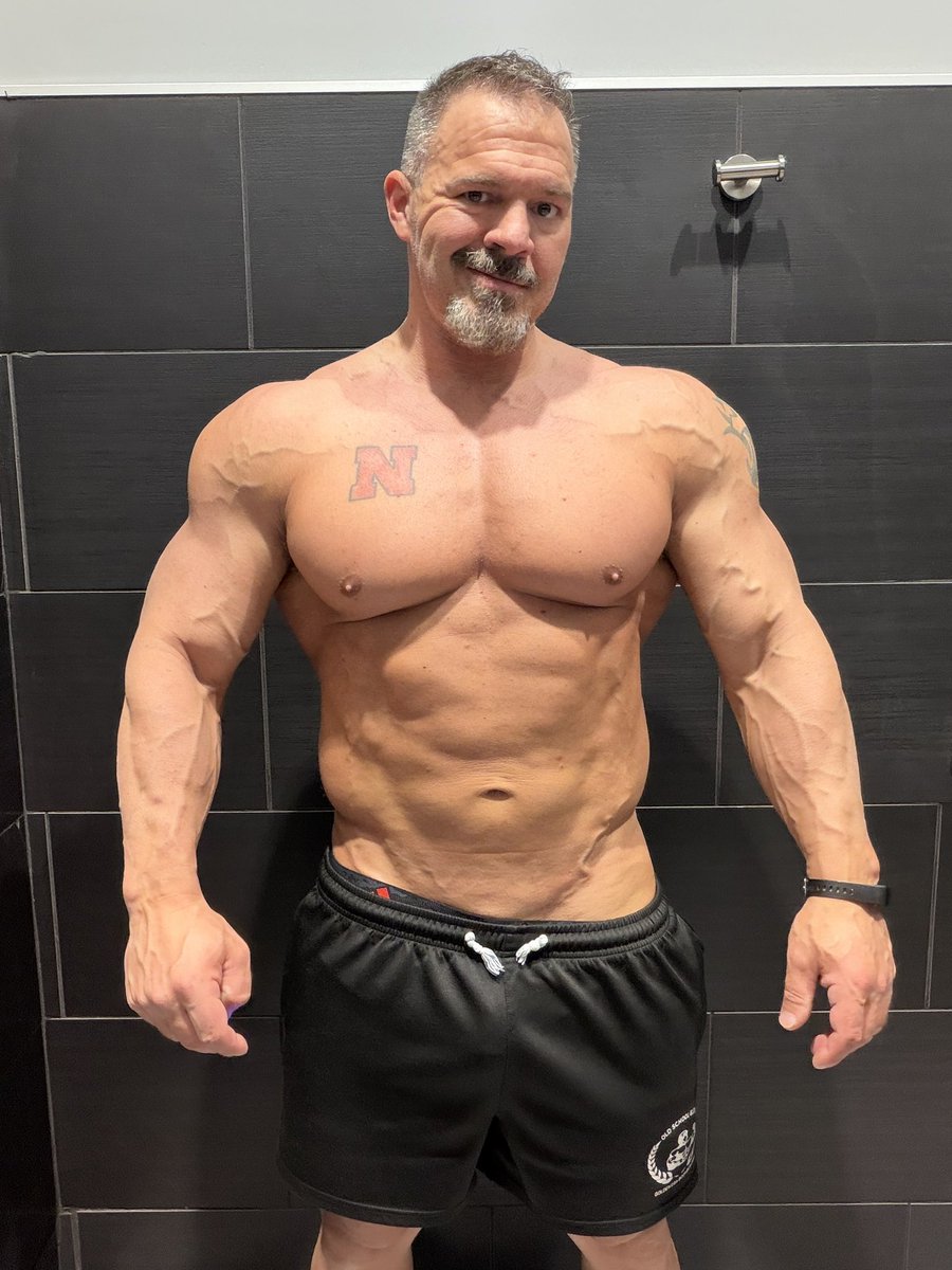 dredlifter tweet media