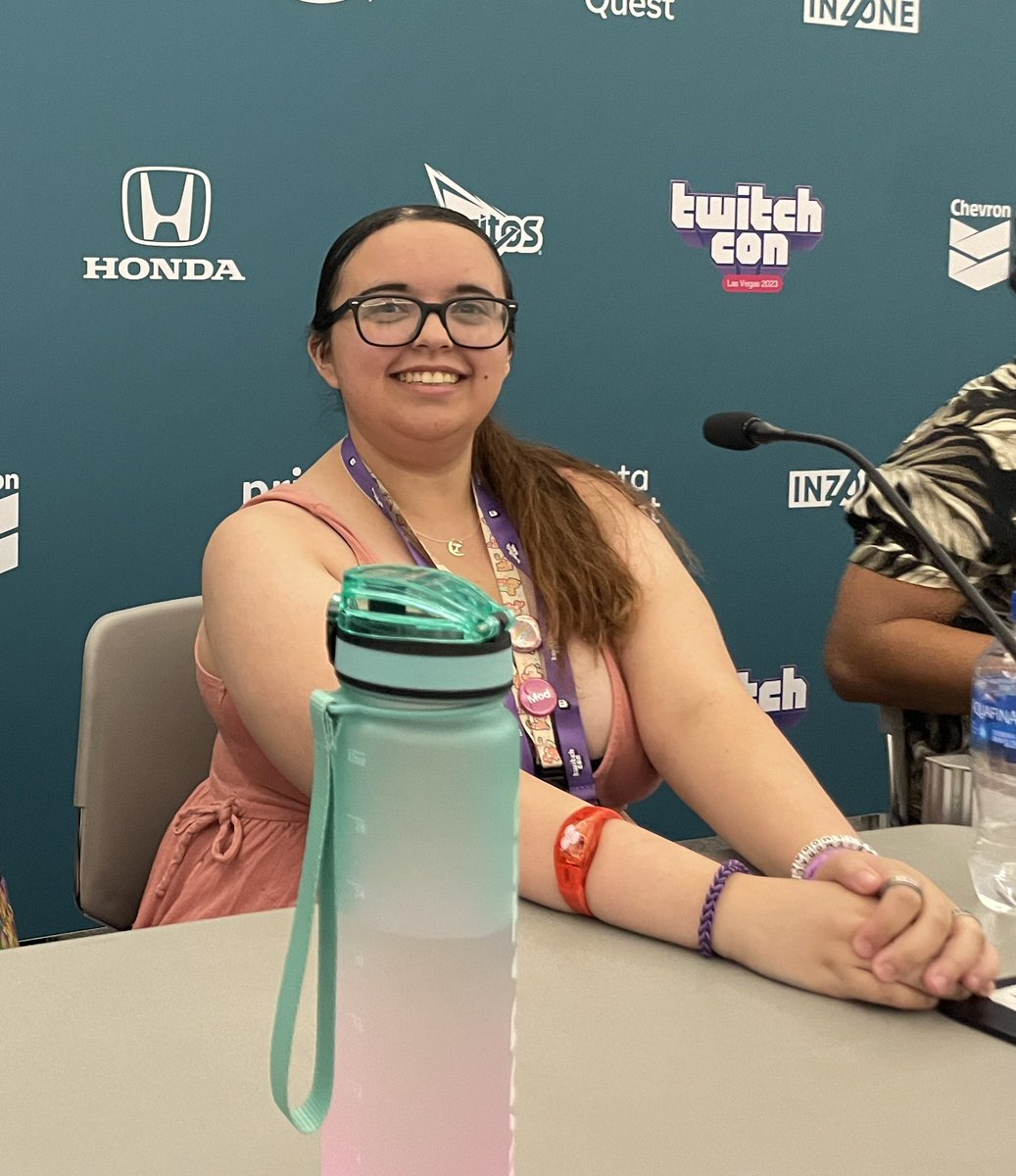 Debbie ♡ tweet media