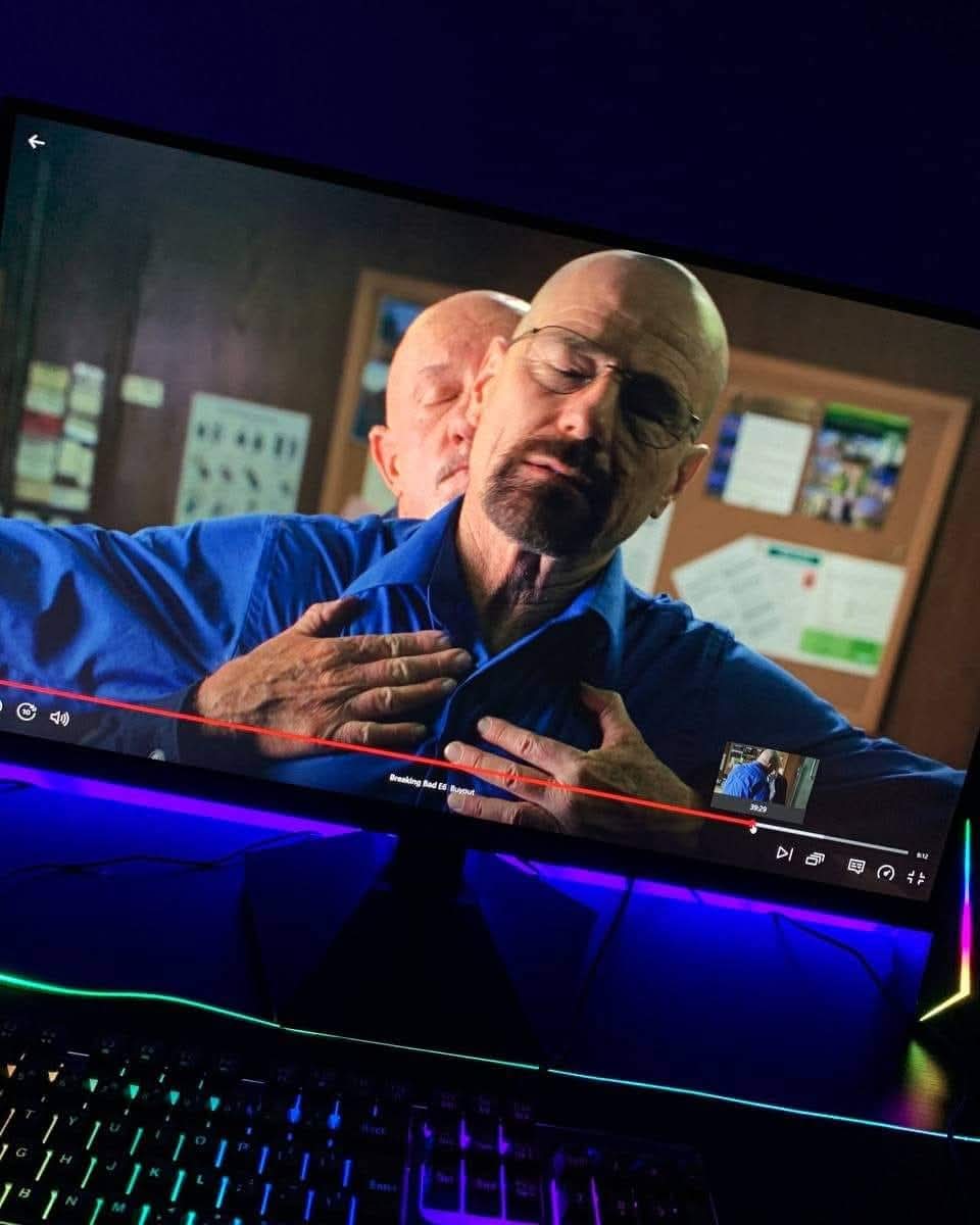 Walter White Memes tweet media