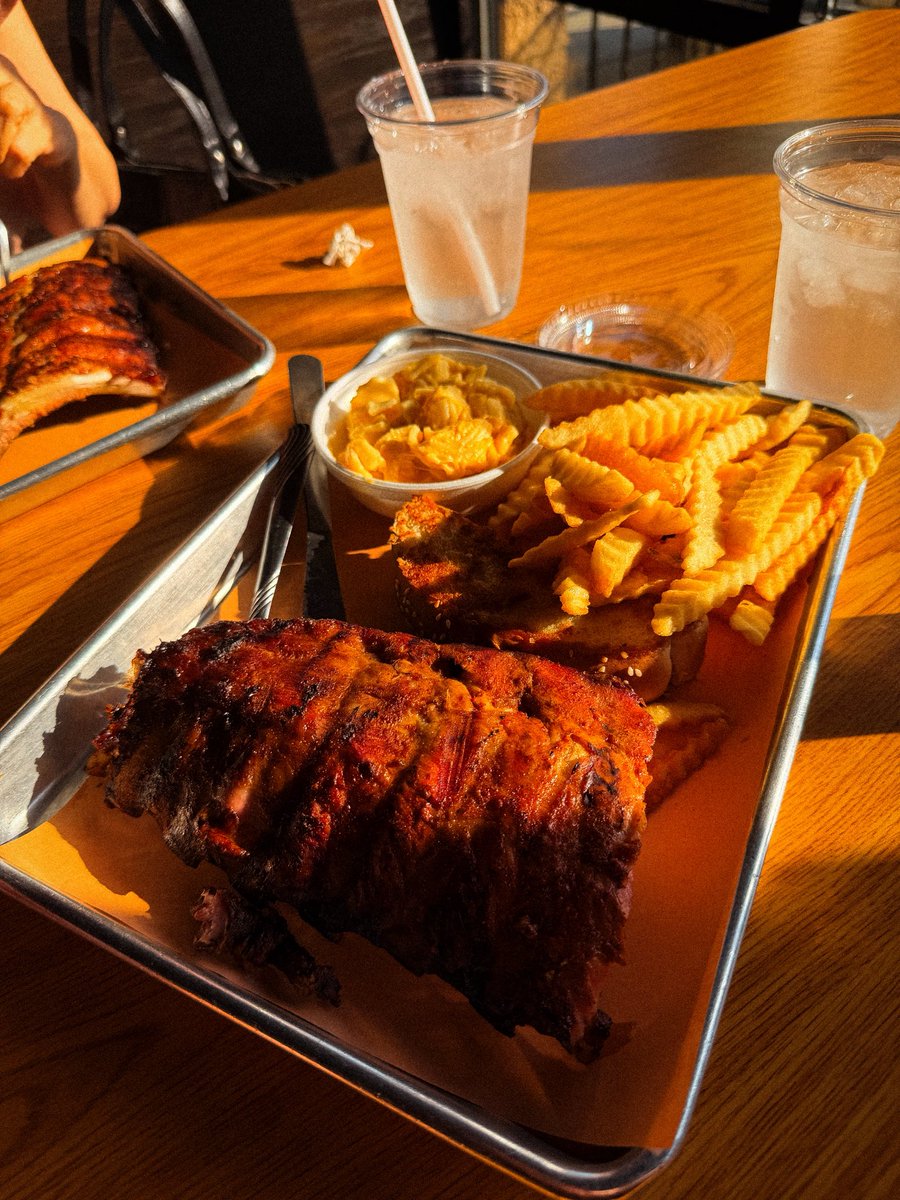 yammy🌧️ tweet media