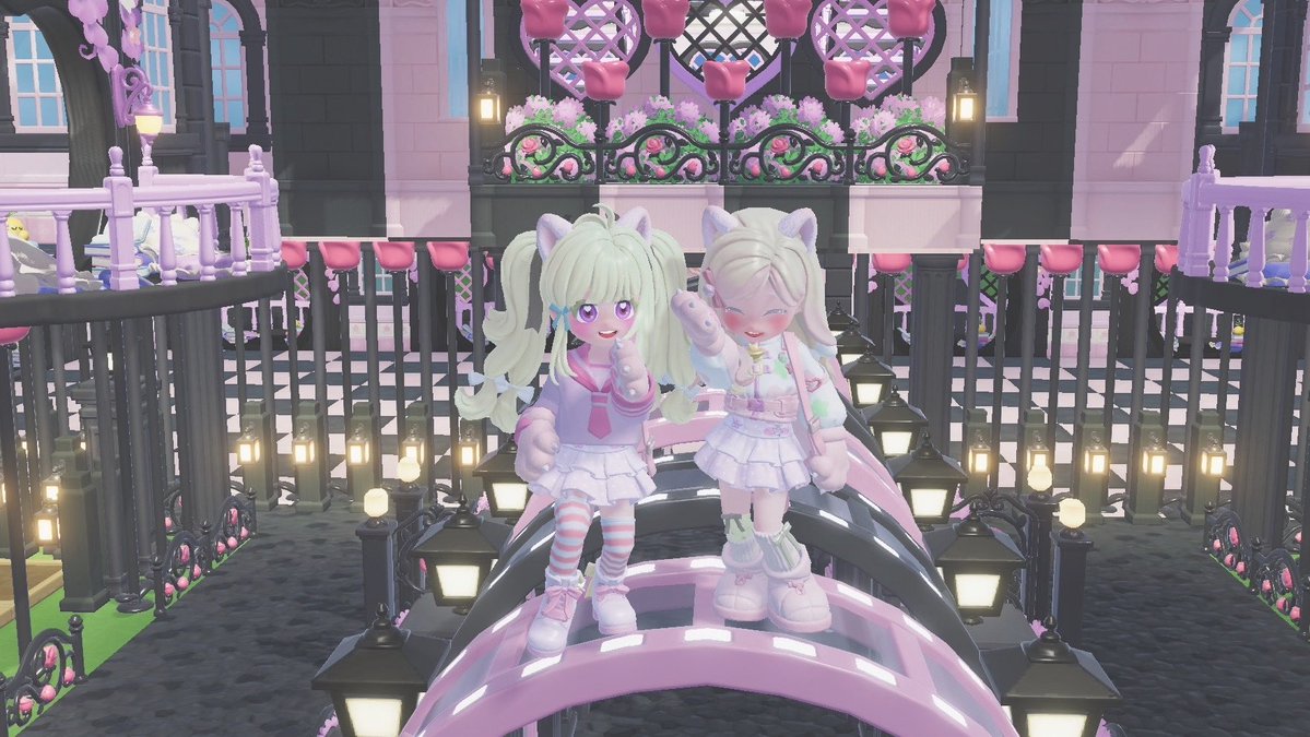 ももせ tweet media